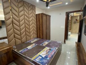106 GAJ FLAT IN MOHAN GARDEN