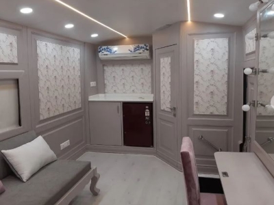 MS luxury Vanity Van