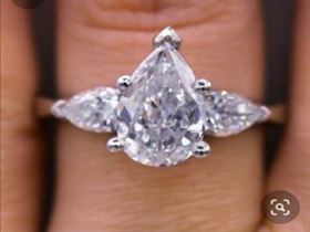 14k gold moissanite pear shape ring 001