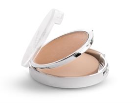 TRIPLE EFFECT MAKEUP