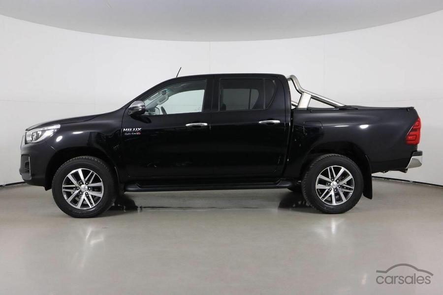 2020 Toyota Hilux SR5 Auto 4x4 Double Cab