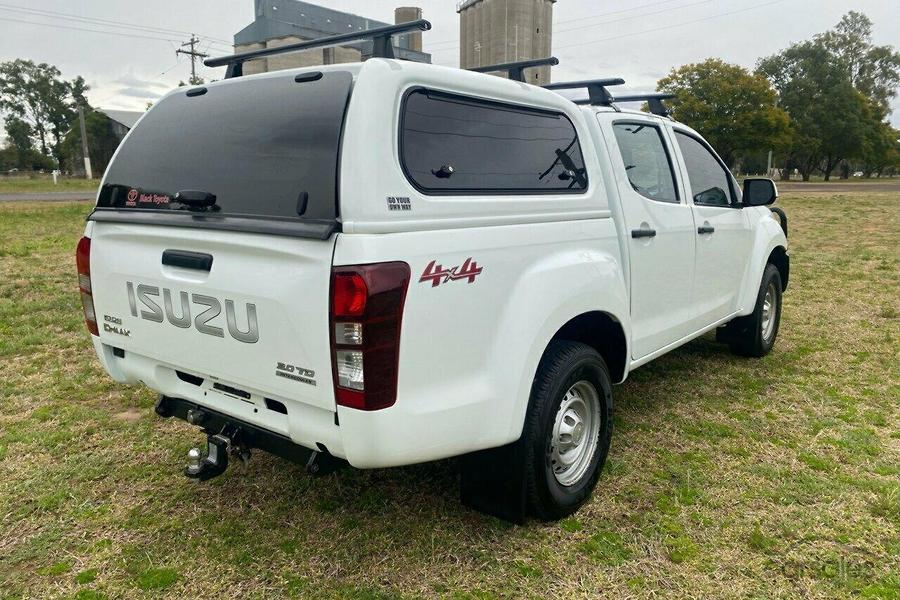 Isuzu D MAX SX Auto 